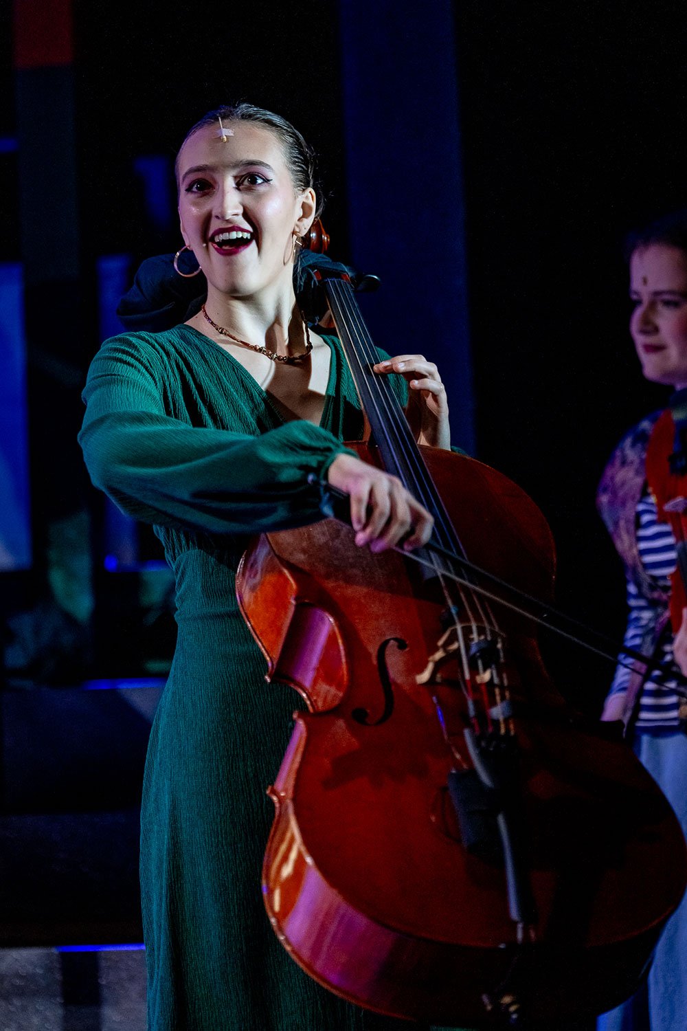 viviana camus actor musician cello portrait
